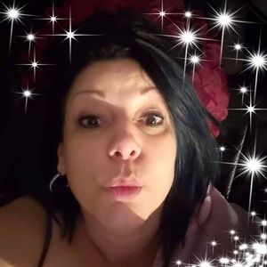 Meet your Posher, Josee